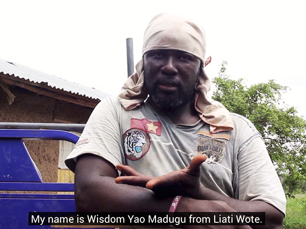 Wisdom Madugu, beekeeper in Liati Wote, Ghana